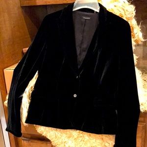 Fitted black velvet jacket.ornate buttons flaps